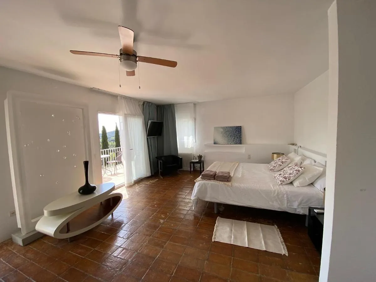 Cala Castell Suites Валь-льобрега Гостевой дом